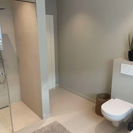 Διαμέρισμα Med Hoy Standard Og Fantastisk Havutsikt Kabelvåg