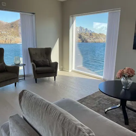 Διαμέρισμα Med Hoy Standard Og Fantastisk Havutsikt Kabelvåg